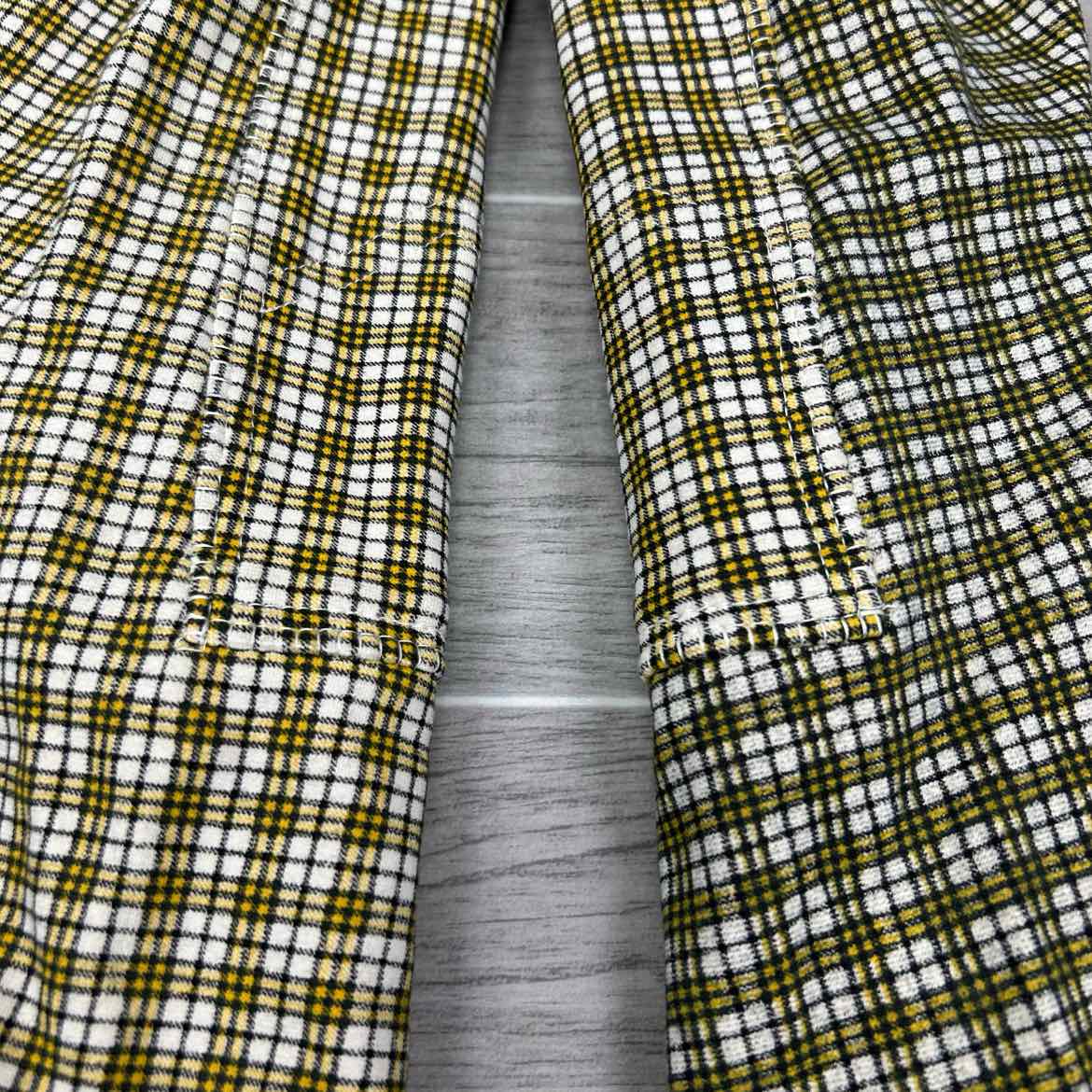 Eqituff Children's Knee Patch Jods Breeches, Size 6, Brand New