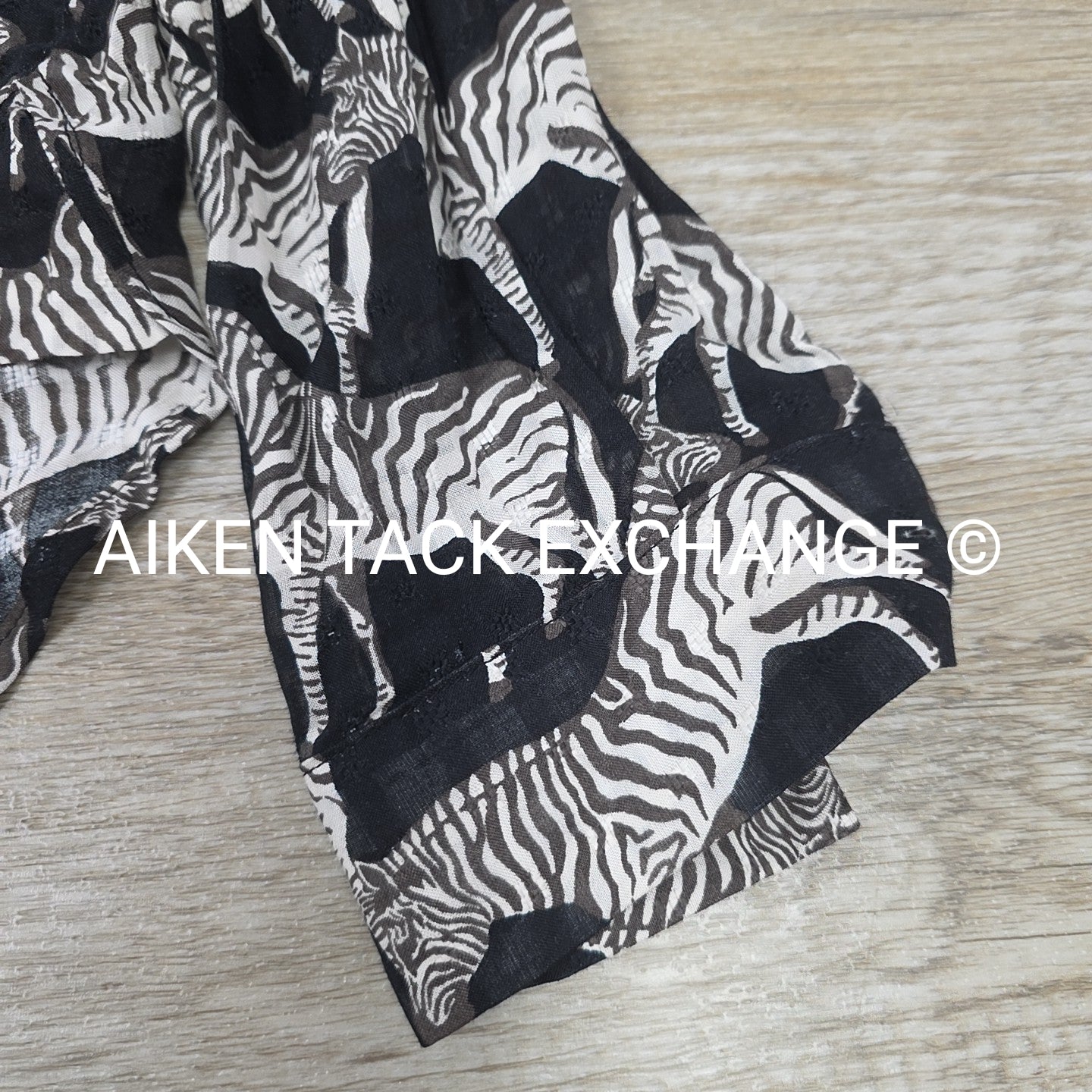 Jane & Delancey Long Sleeve Top, Size Small
