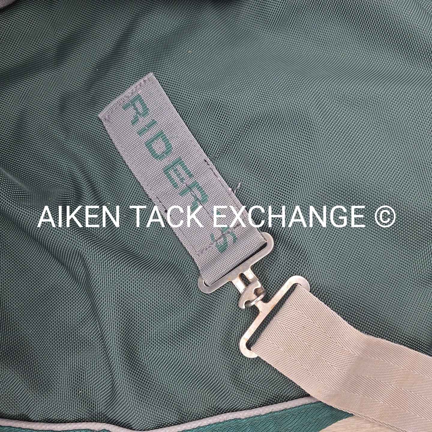 Dover Saddlery Riders International Medium Weight Turnout Blanket with Neck, 78"