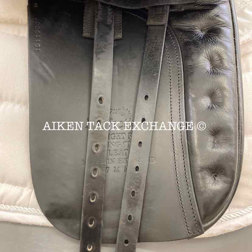 2016 County Perfection Dressage Saddle, 17" Seat, Medium Narrow Tree, Wool Flocked Skid Row Panels