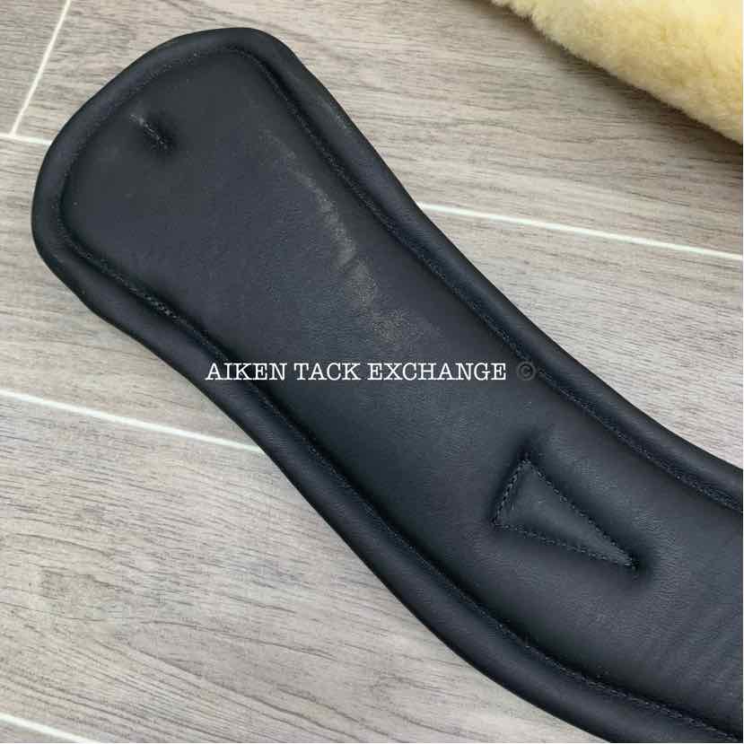 County Logic Girth w/ Mattes Sheepskin Cover, 30"