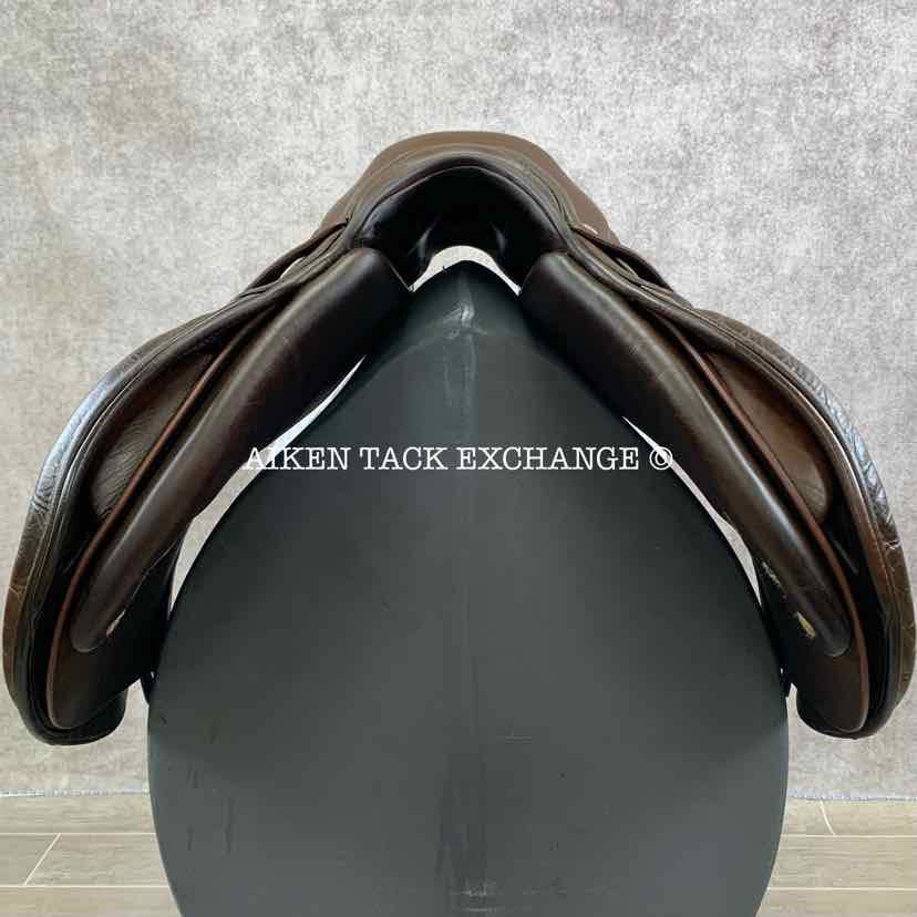 **SOLD** 2014 Meyer Act 1 Close Contact Jump Saddle, 17" Seat (Semi-Deep), Medium Tree, 4 Flap (Regular), Foam Panels