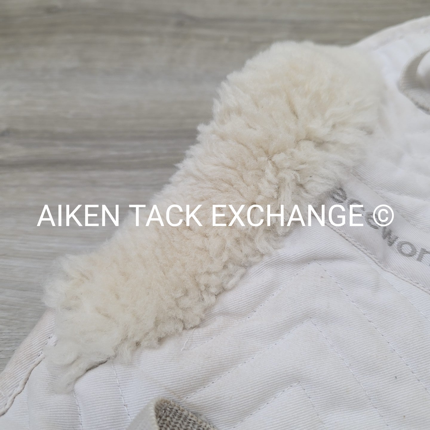 Fleeceworks Sheepskin Classic Original Half Pad with Rolled Edge, Pony