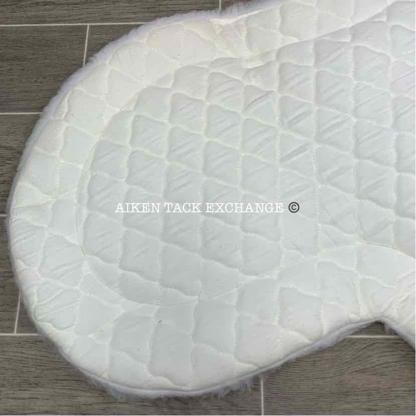 Wilker's Hunter Show Saddle Pad, Size Close Contact - 16"-16.5", Brand New