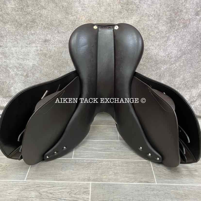 Adam Ellis Chloe Close Contact Jump Saddle, 17" Seat, Medium Wide Tree, Foam Panels