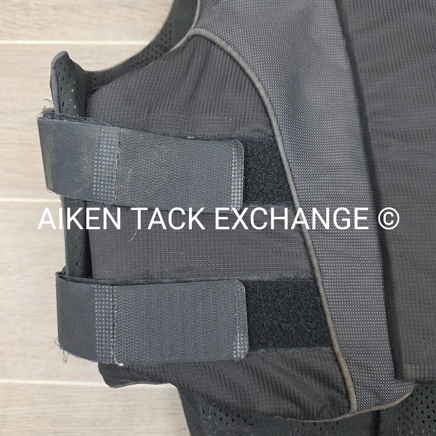 Charles Owen Airowear Teen Outlyne Cross Country Safety Vest, Size T2 Slim