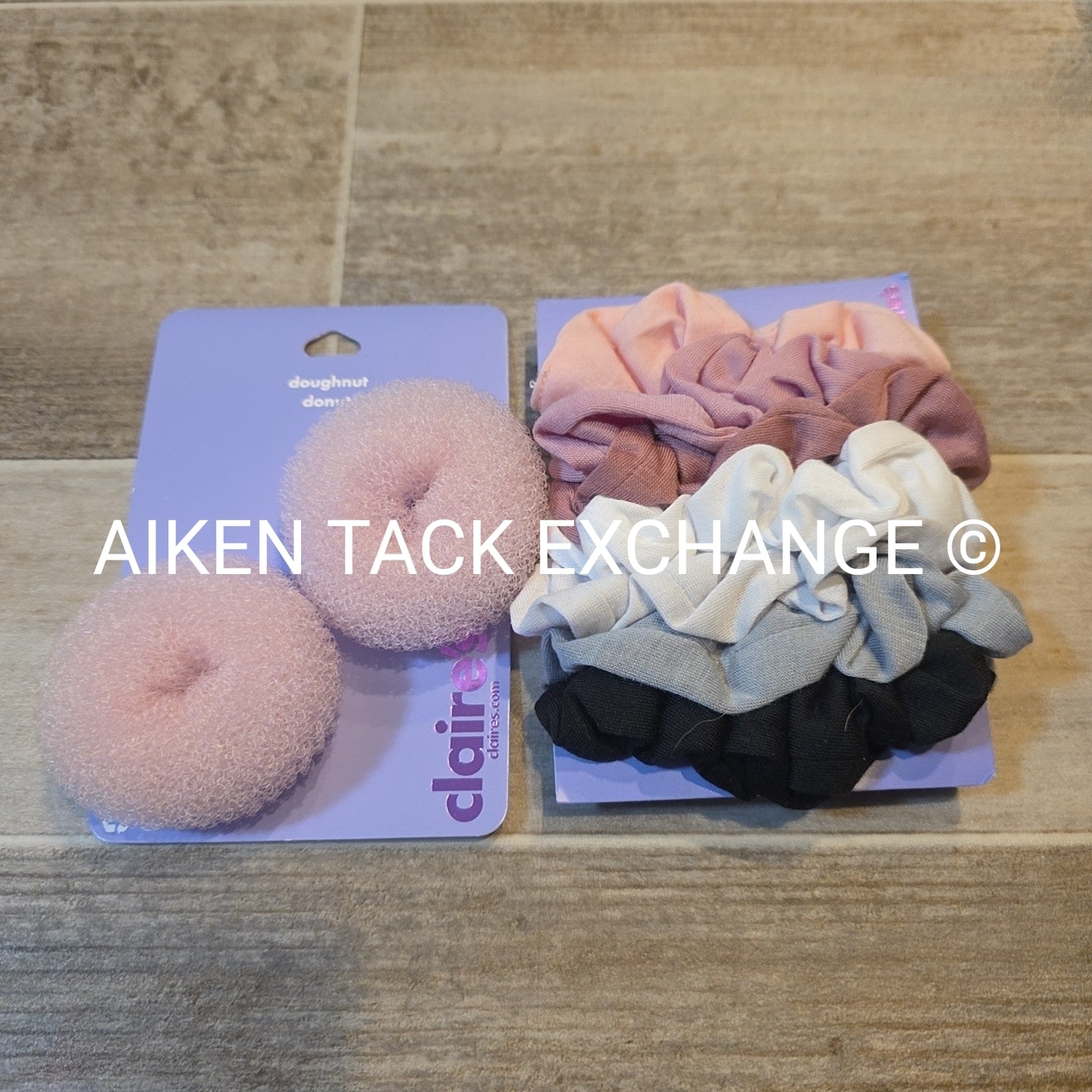 Claire's Hair Bundle - 2 Donuts, 1 Scrunchie Set