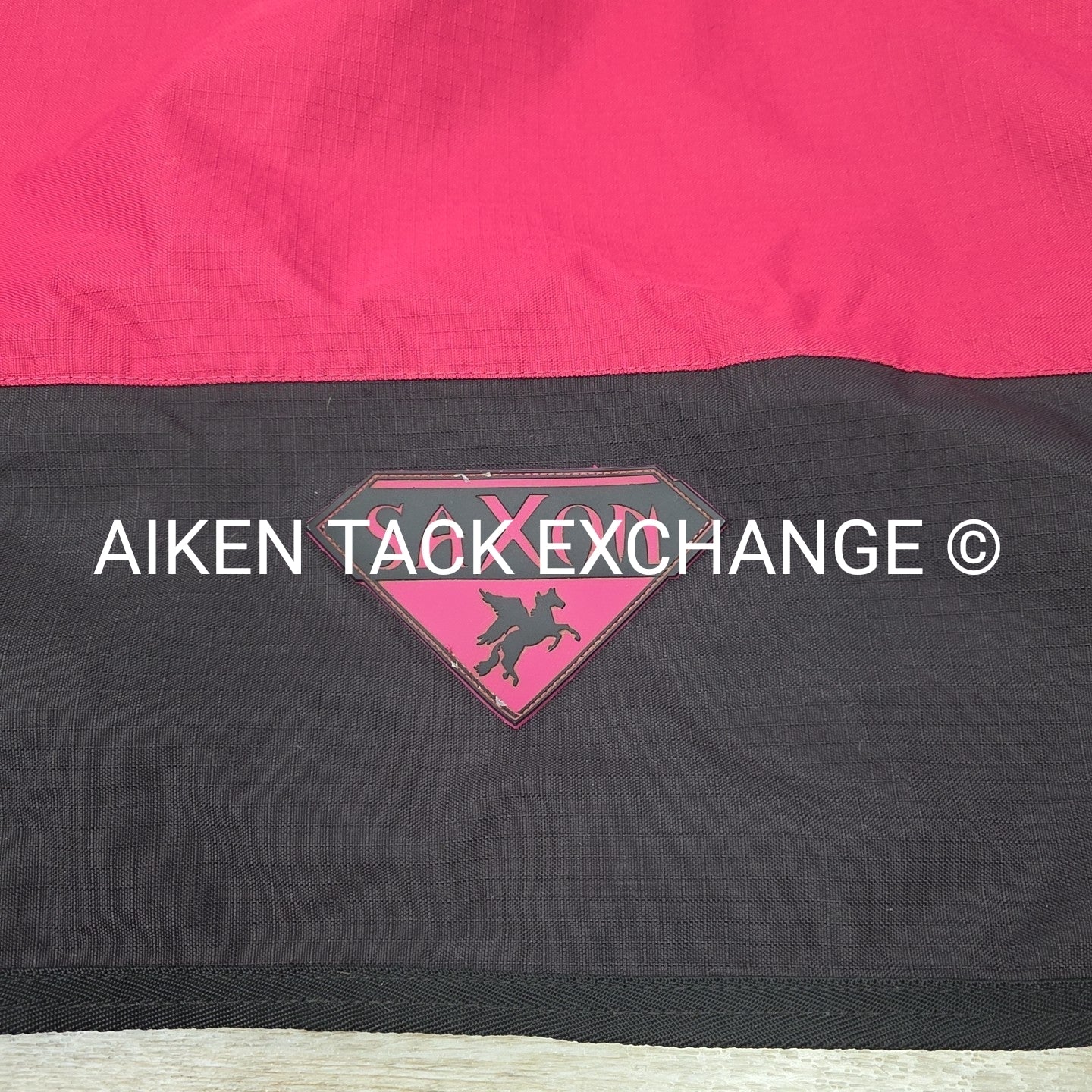 Saxon 600D Medium Turnout Blanket 78" (lining has some rips/tears)