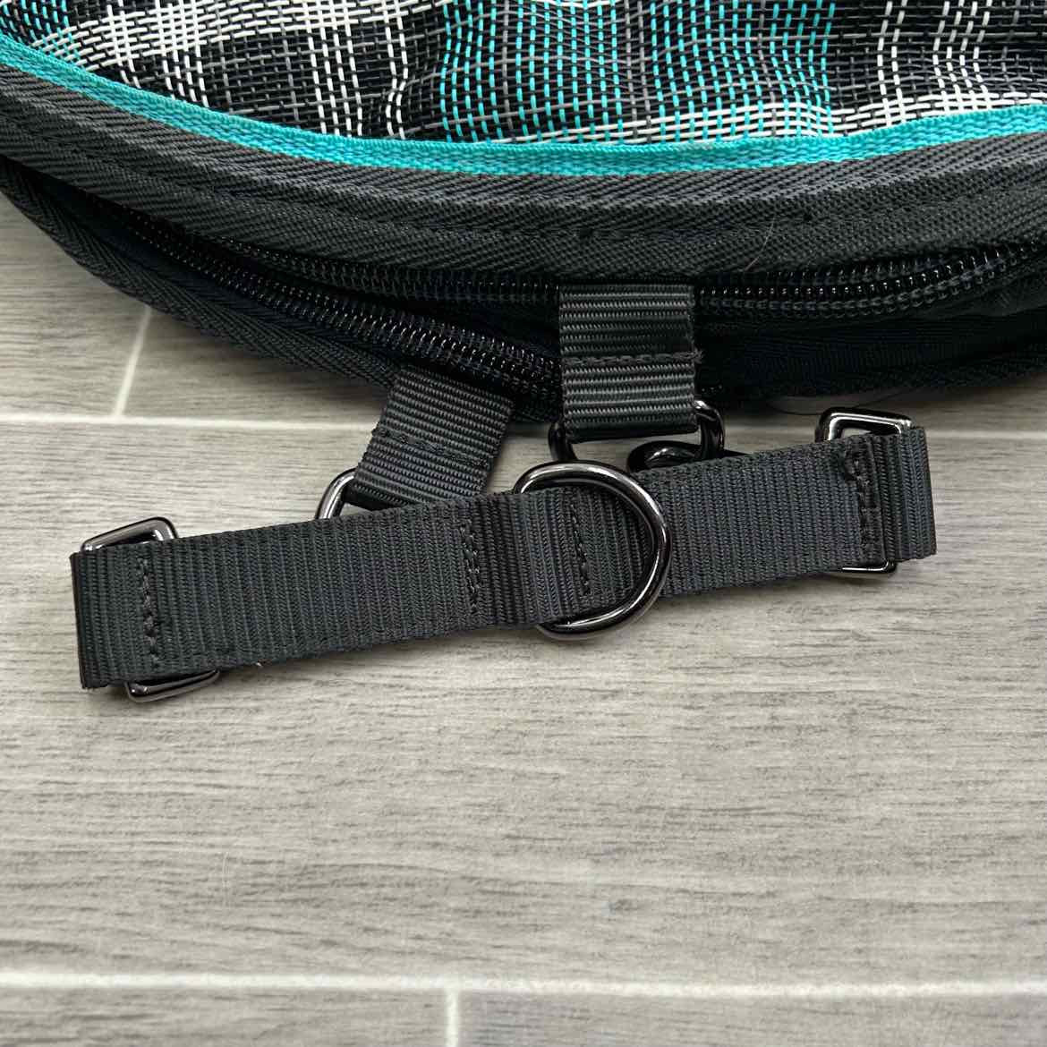 Kensington English Saddle Carry Bag