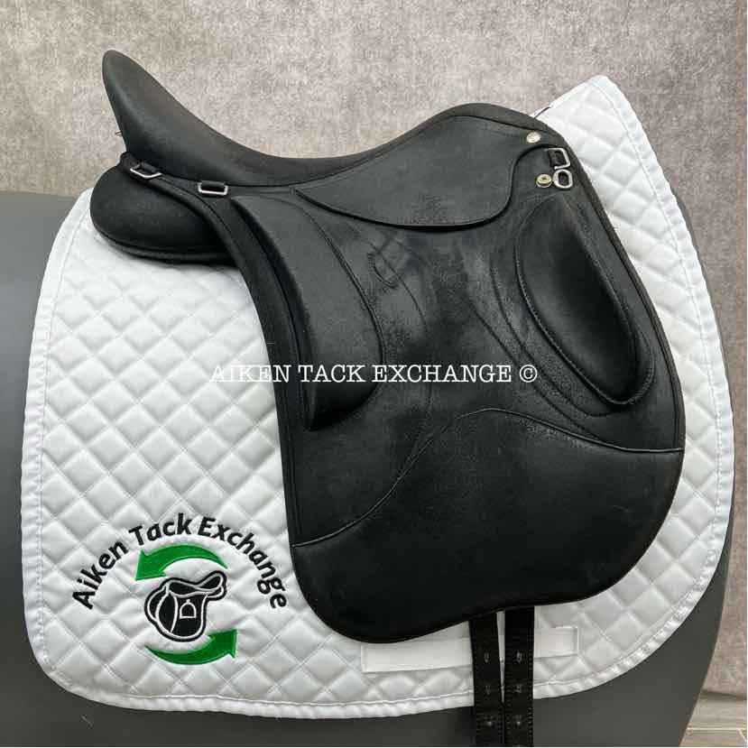 **SOLD** 2015 Wintec Pro Endurance Saddle, 17" Seat, Adjustable Tree - Changeable Gullet, CAIR Panels