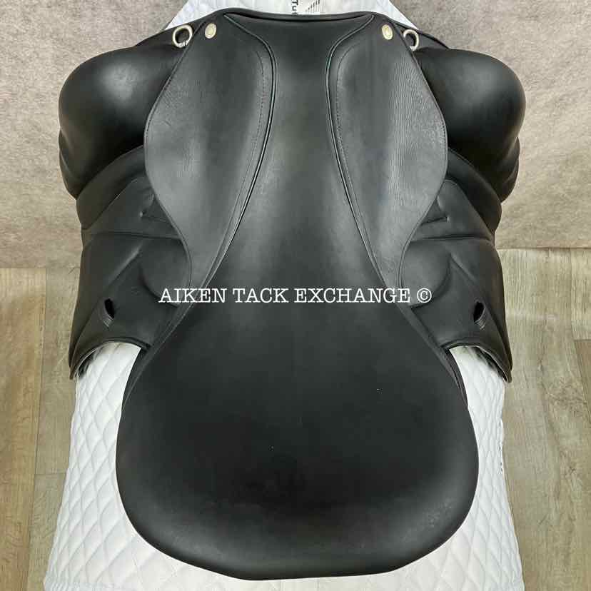 2013 Devoucoux Makila Monoflap Dressage Saddle, 18" Seat, 3A Flap, Medium Wide Tree, Foam Panels, Full Buffalo Leather