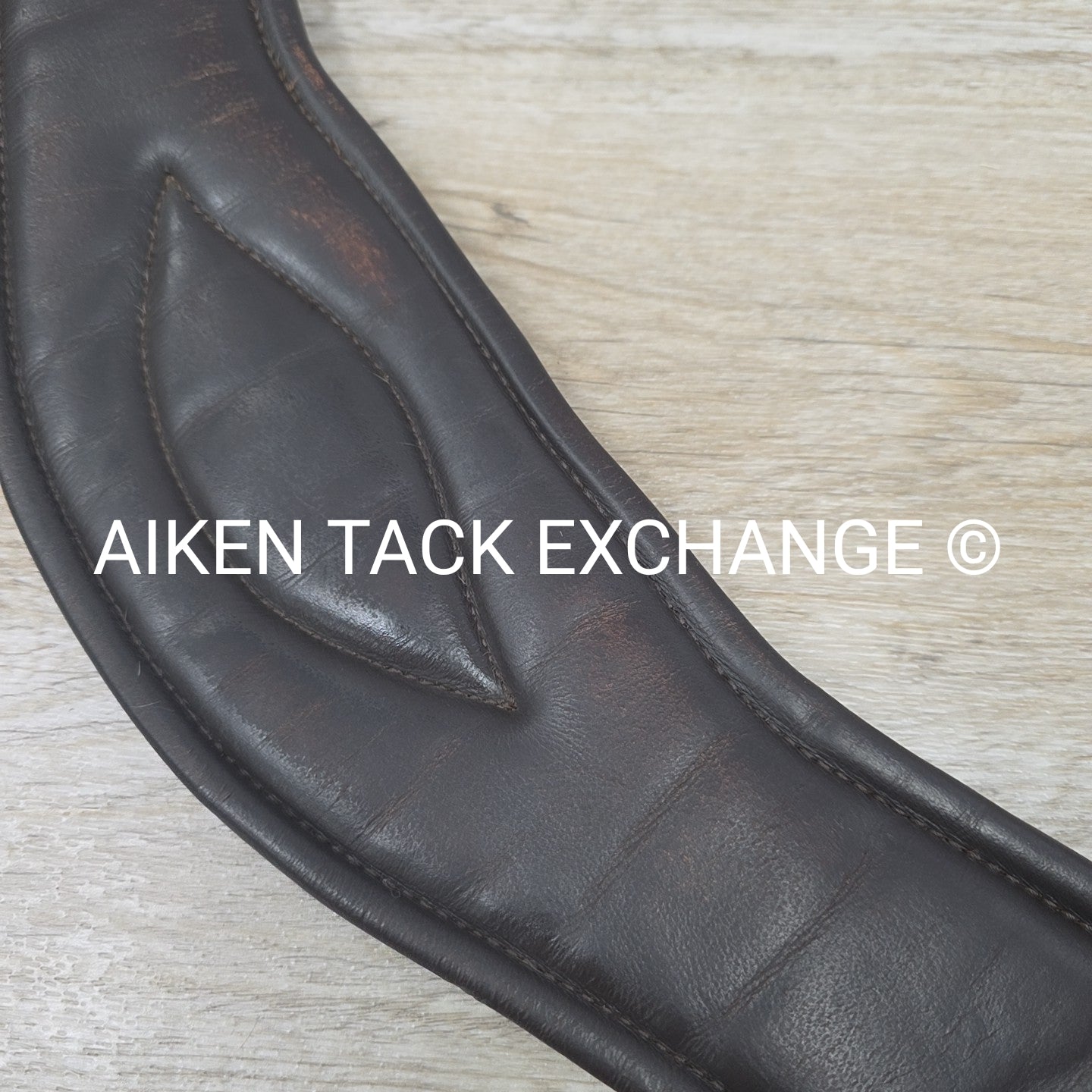 Total Saddle Fit Anatomic Shoulder Relief Girth, Brown, 54"