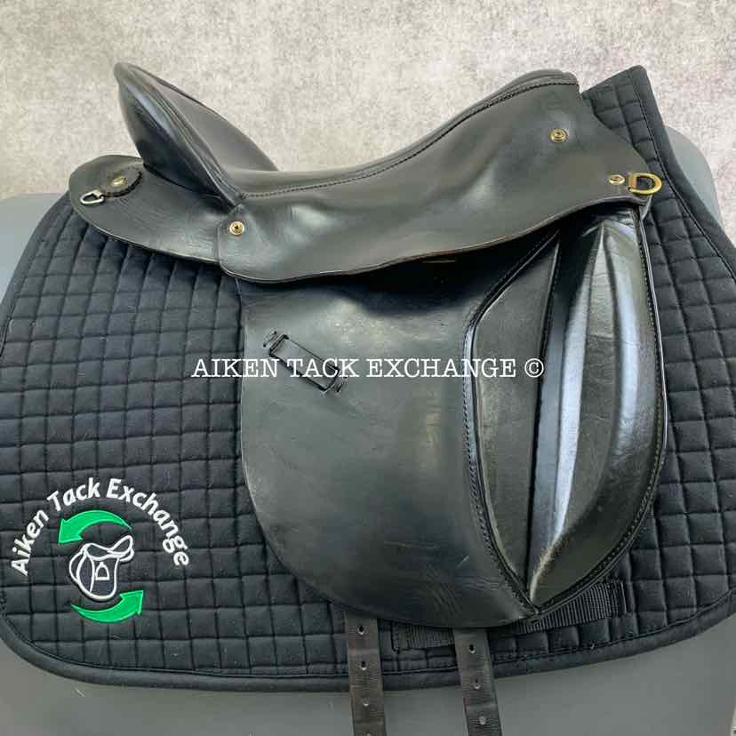**SOLD** Unknown Brand Endurance Saddle, 18" Seat, Wide Tree