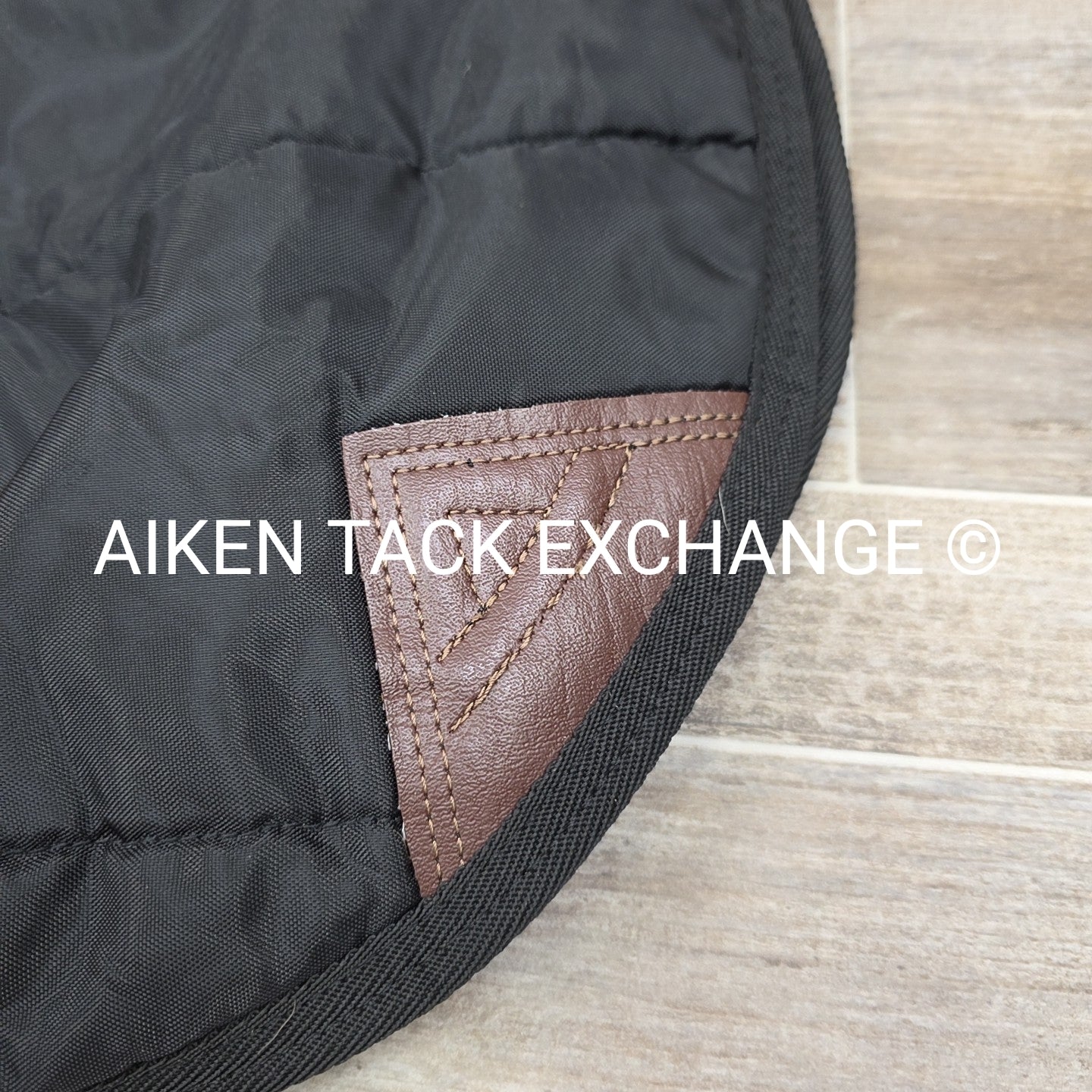 Schneiders Adjusta-Fit Closed Front Stable Blanket 74"