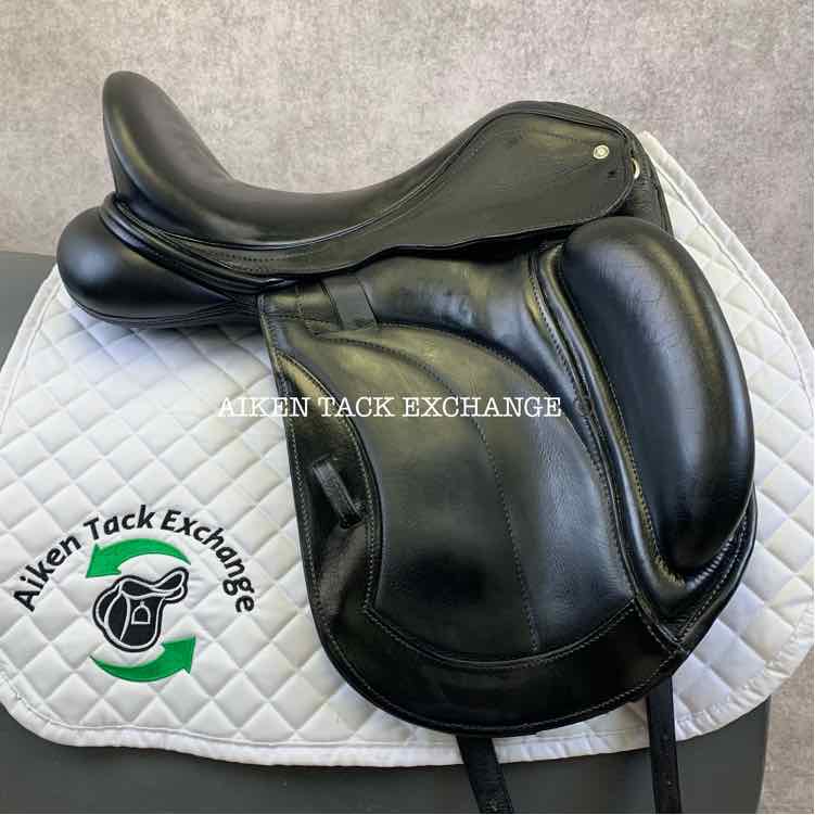 2017 Custom Saddlery Advantage Monoflap Dressage Saddle, 17" Seat, Short Flap, Adjustable Tree, Wool Flocked Hybrid Panels