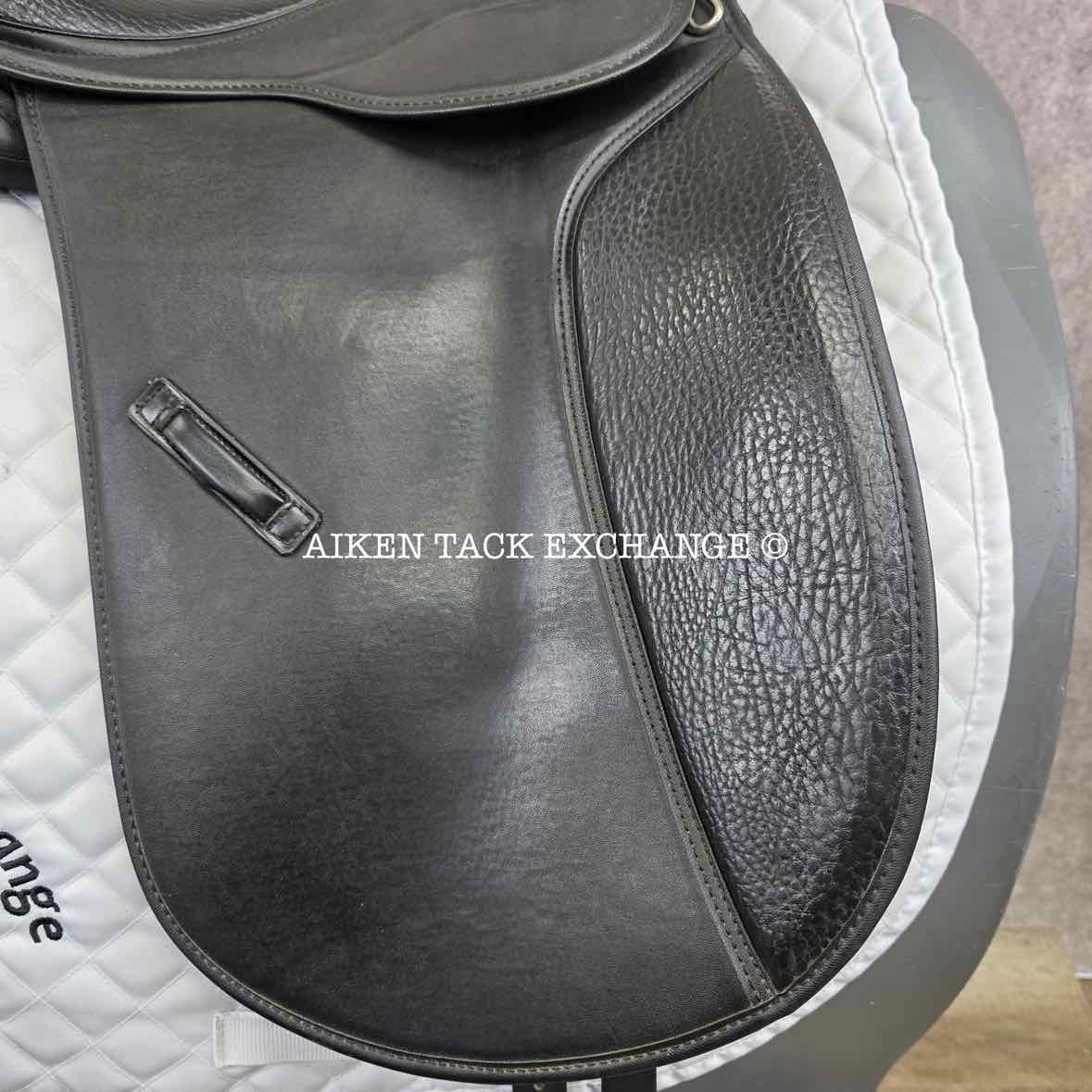 **SOLD** Dover Saddlery Pro-Ride Dressage Saddle, 17" Seat, Medium Tree, Wool Flocked Panels