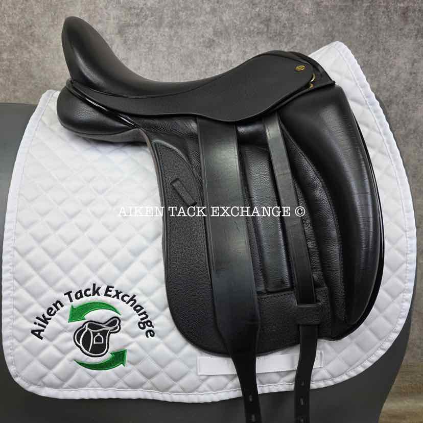 2021 Black Country Vinici X Monoflap Dressage Saddle, 17" Seat, Extra Wide Freedom Hoop Tree, Wool Flocked Serge Panels