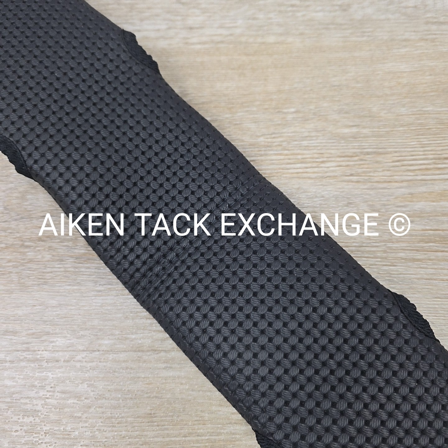 Advantage Adjustable Dressage Girth, Size 23-34"