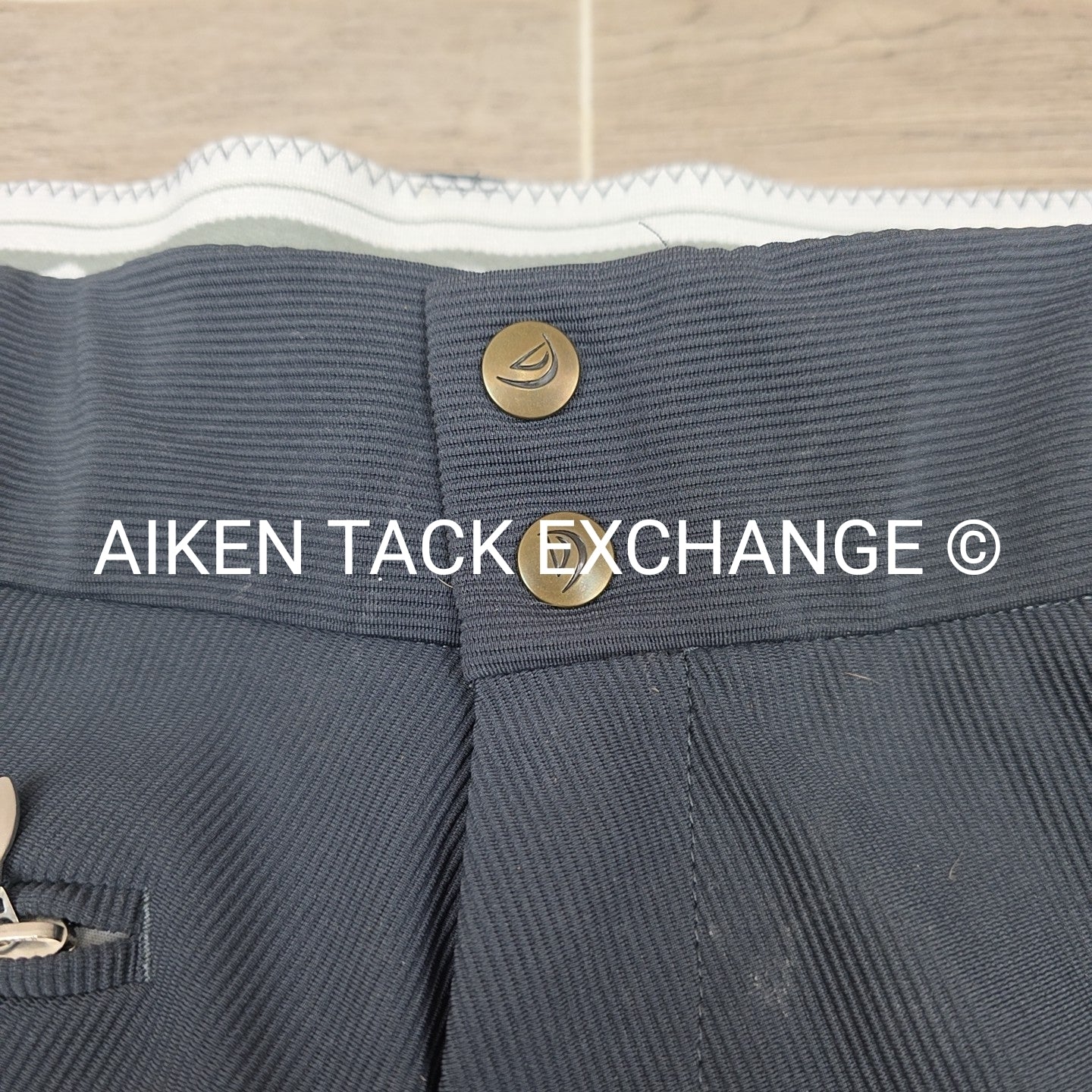 Devon-Aire Full Seat Breeches, Size 34 R