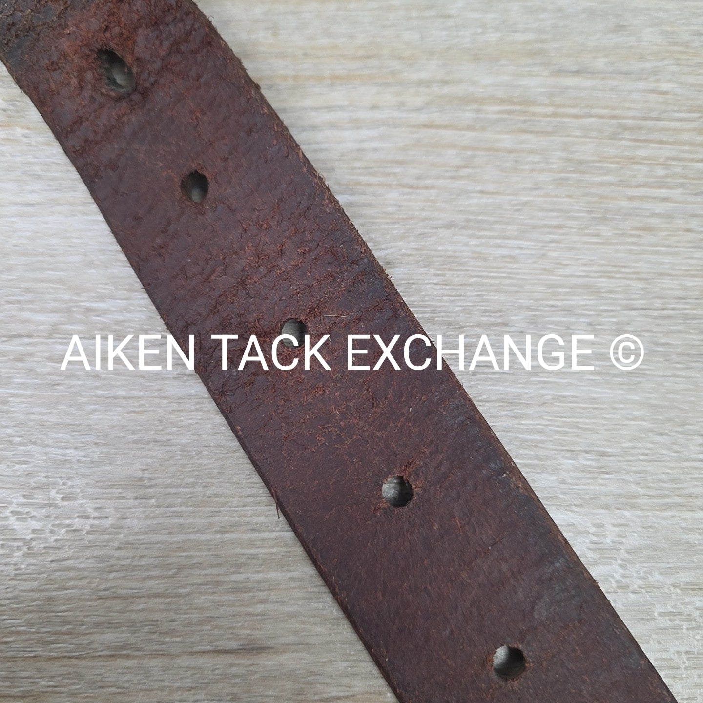 Y-Shaped Leather Off Billet, Brown