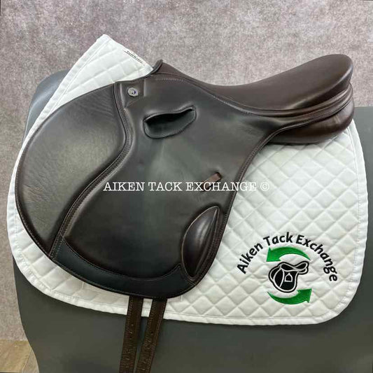 **SOLD** Pegasus Butterfly Sandra Monoflap Jump Saddle, 18" Seat, Flexible Self-Adjusting & Self-Adapting ComfortFit Tree
