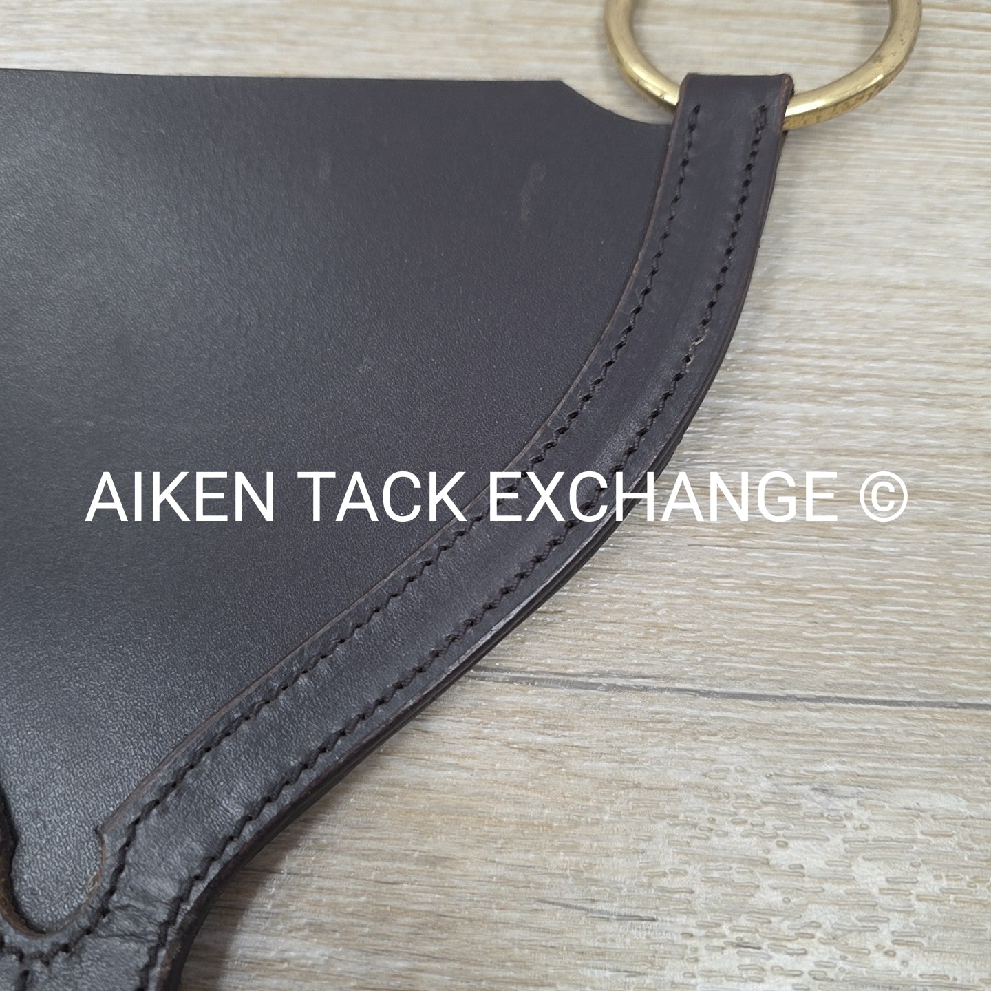 Bib Martingale Attachment, Brown