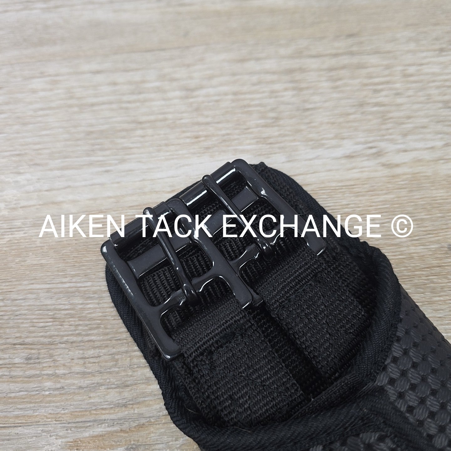 Advantage Adjustable Dressage Girth, Size 23-34"