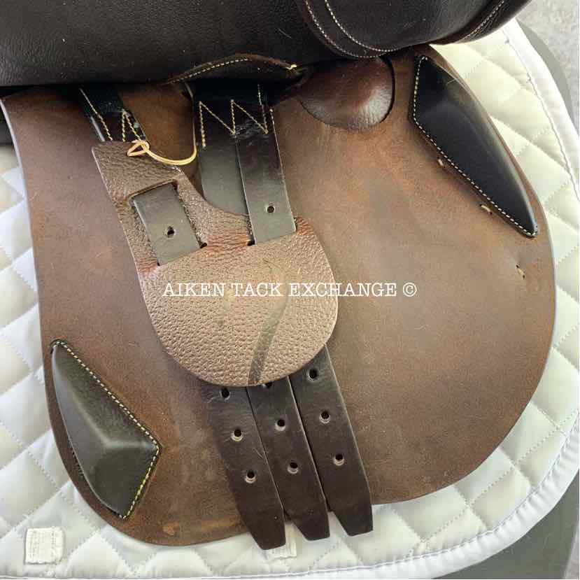 **SOLD** 2018 Antares Contact Jump Saddle, 16.5" Seat, 2D Flap, Medium Wide Tree, Foam Panels, Buffalo Leather
