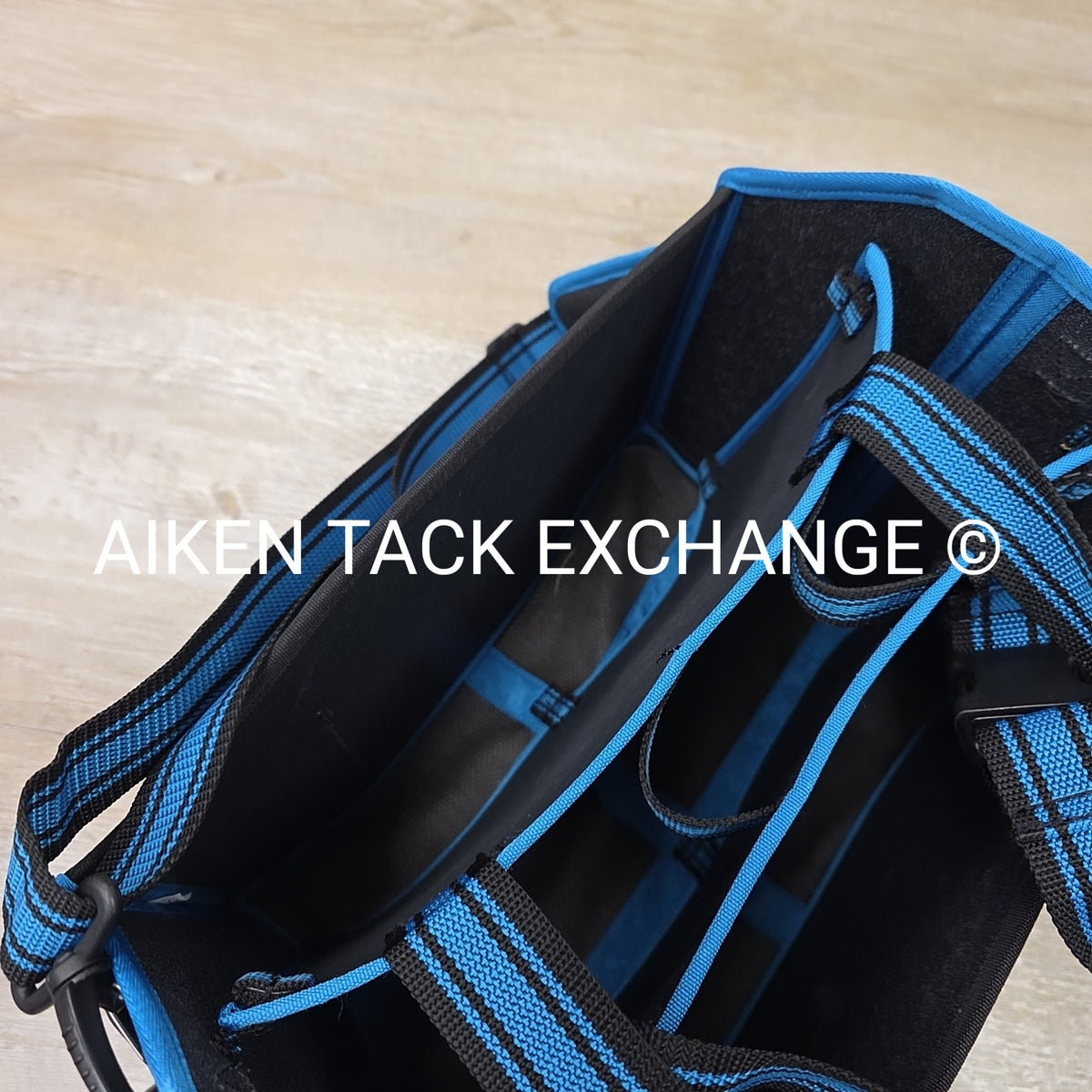 Noble Equestrian Large Grooming Tote