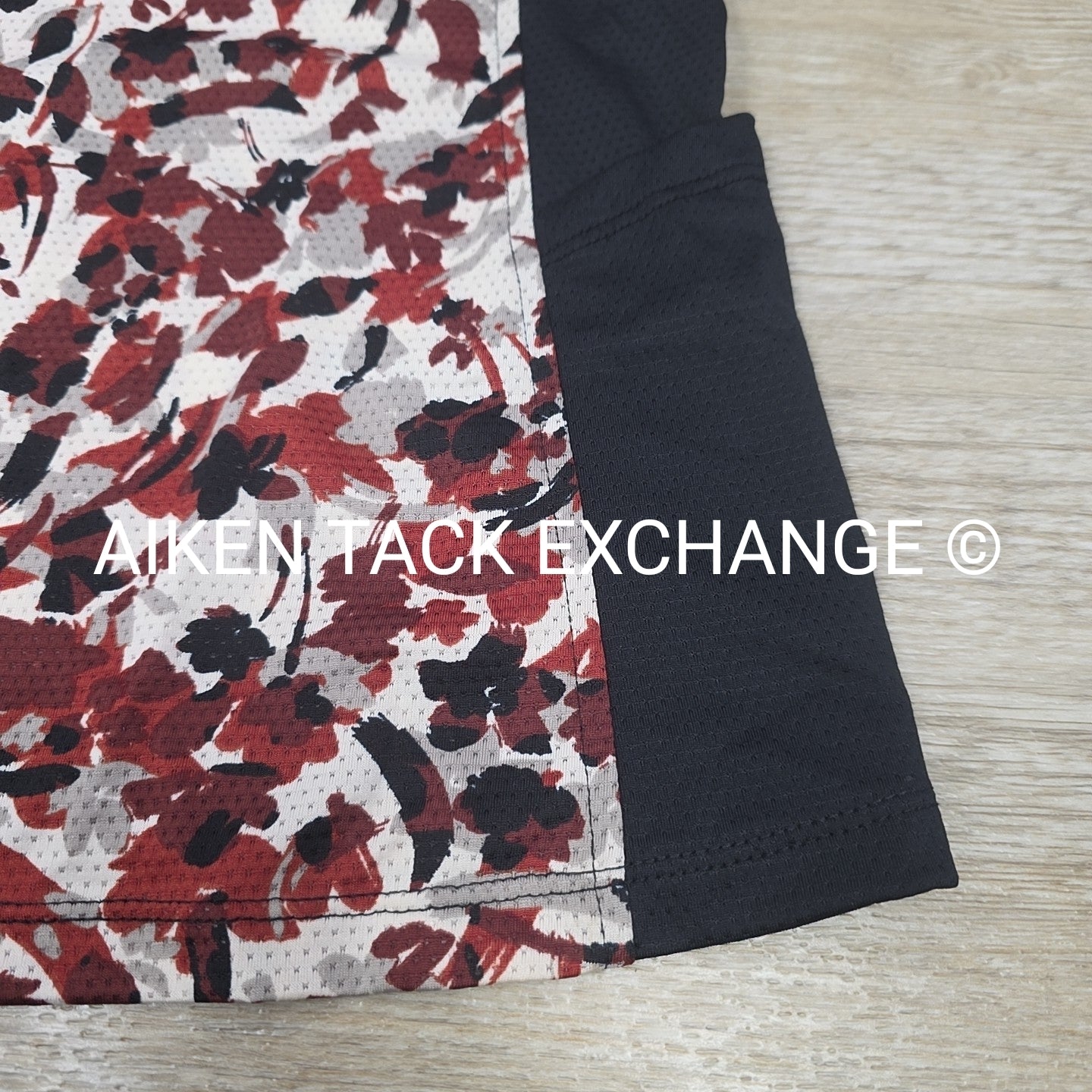 Kerrits Short Sleeve Ice Fil Top, Size Medium, Like New