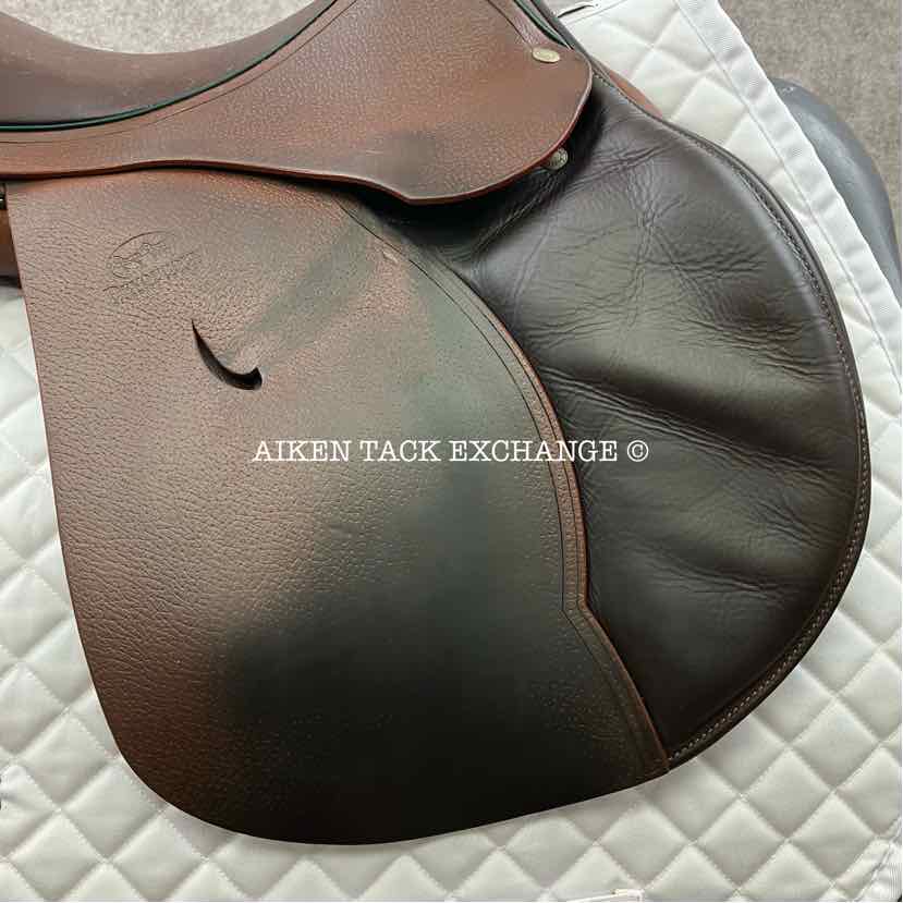 2013 Devoucoux Haurra 2 Close Contact Jump Saddle, 16.5" Seat, 0A Flap, Medium Tree, Wool Flocked Panels