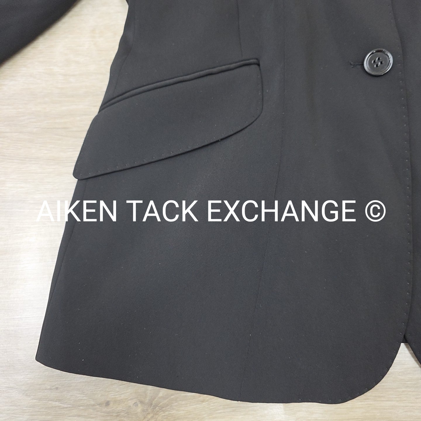 Tredstep Symphony Classic Show Coat, Size 6