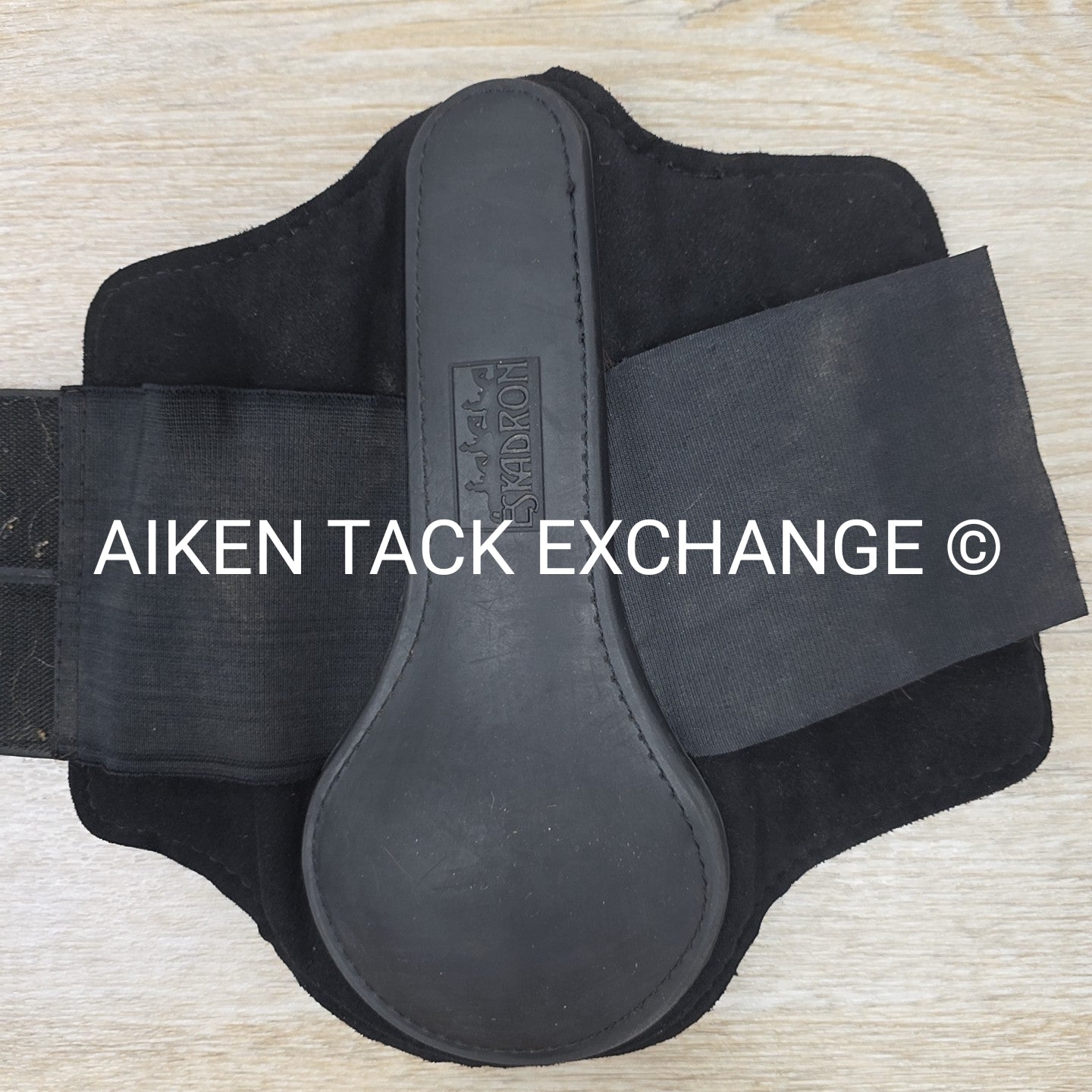 BARGAIN BUNDLE: Eskadron Brushing Boots, Medium & Back on Track Exercise Boots,