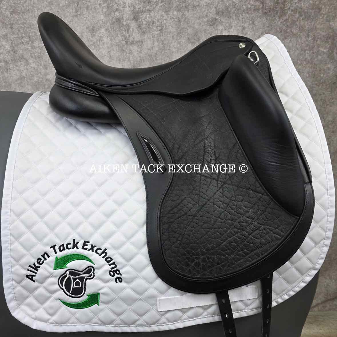 2023 Aviar Rook 2.0 Monoflap Dressage Saddle, 17.5" Seat, Adjustable Tree, Foam Panels