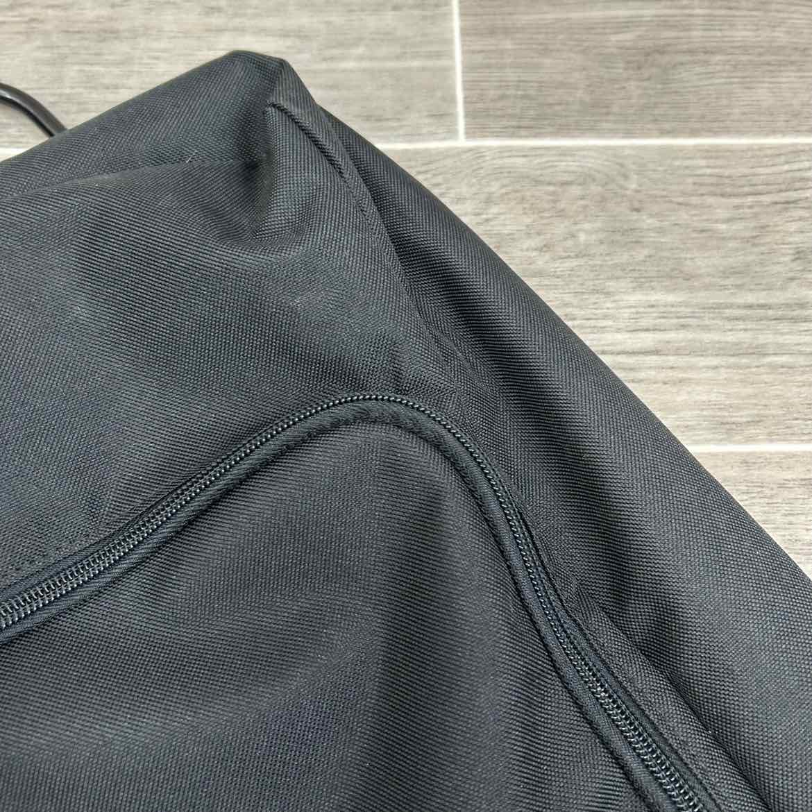 Kensington Halter & Bridle Storage Bag with Hooks