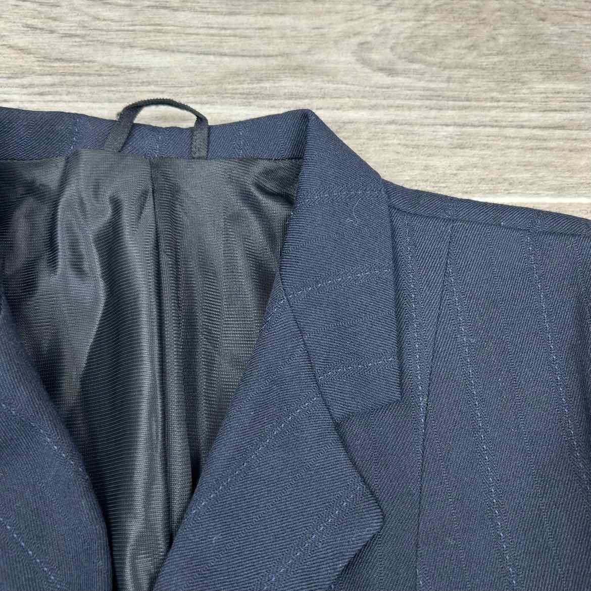 Sigma Show Coat, Size 16