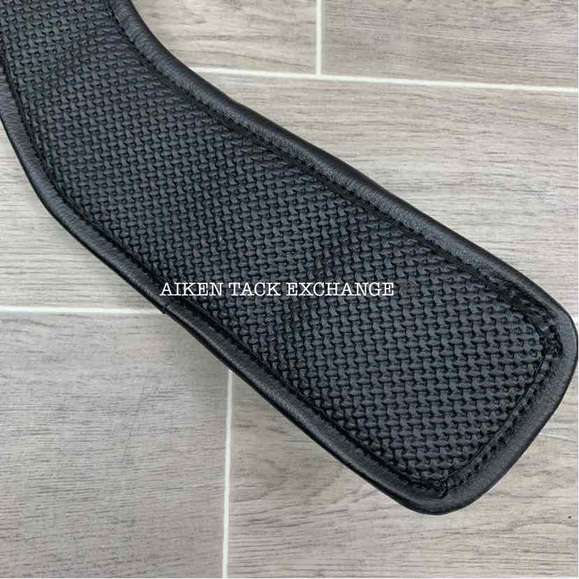Total Saddle Fit Shoulder Relief Girth 28"
