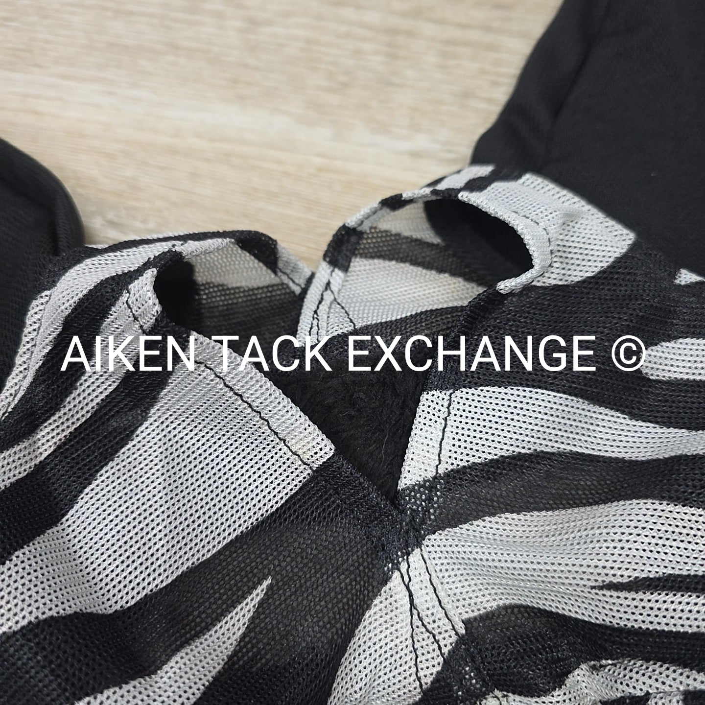 Tough 1 Zebra Mesh Fly Mask, Size Full