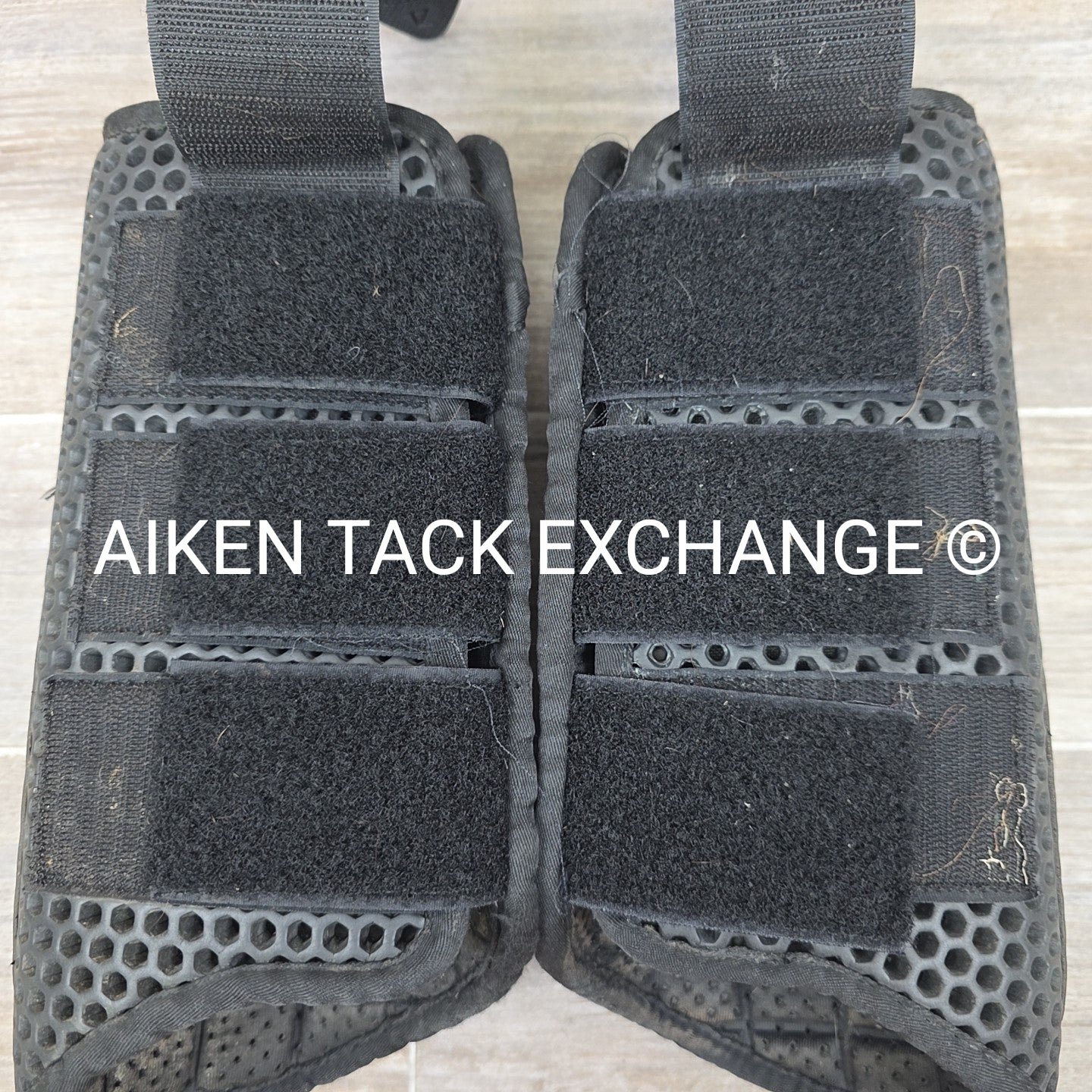 Equilibrium Tri-Zone Impact Sport Hind Boot, Size Small