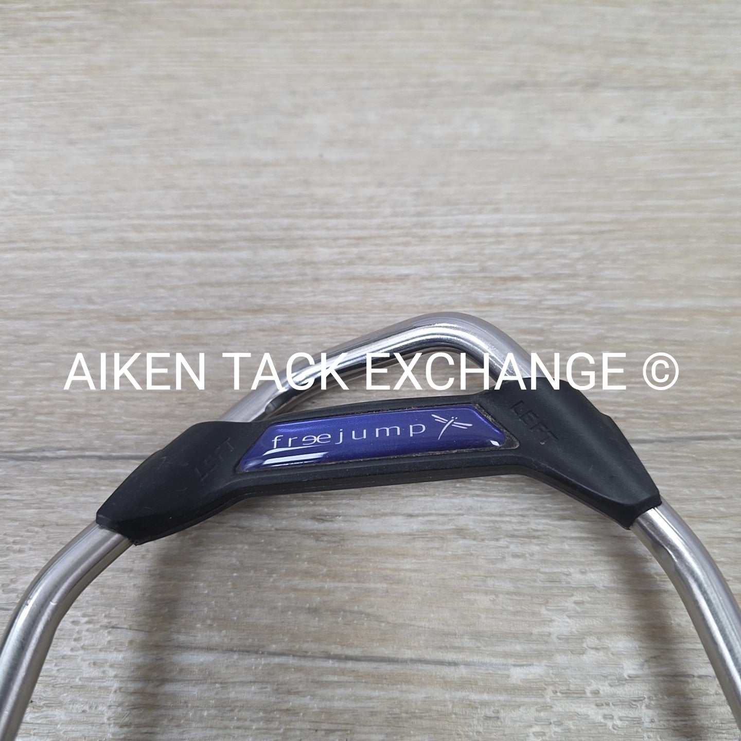 Freejump AirS Stirrups, Angled Eye, 4.5"