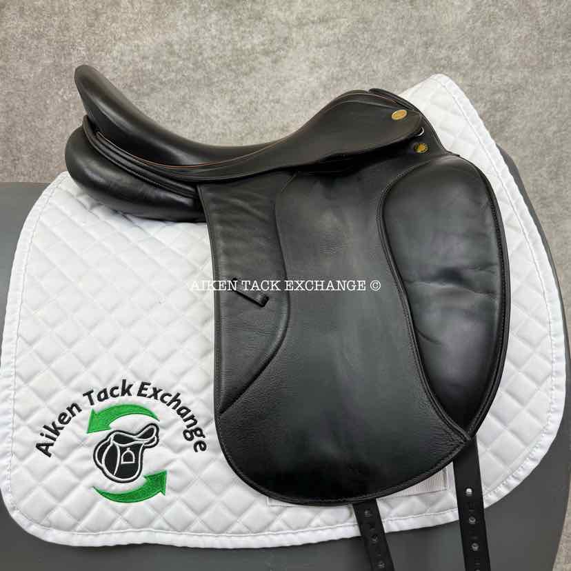 2009 Prestige Grand Dressage Saddle, 17" Seat, 33 Tree - Medium, Wool Flocked Panels