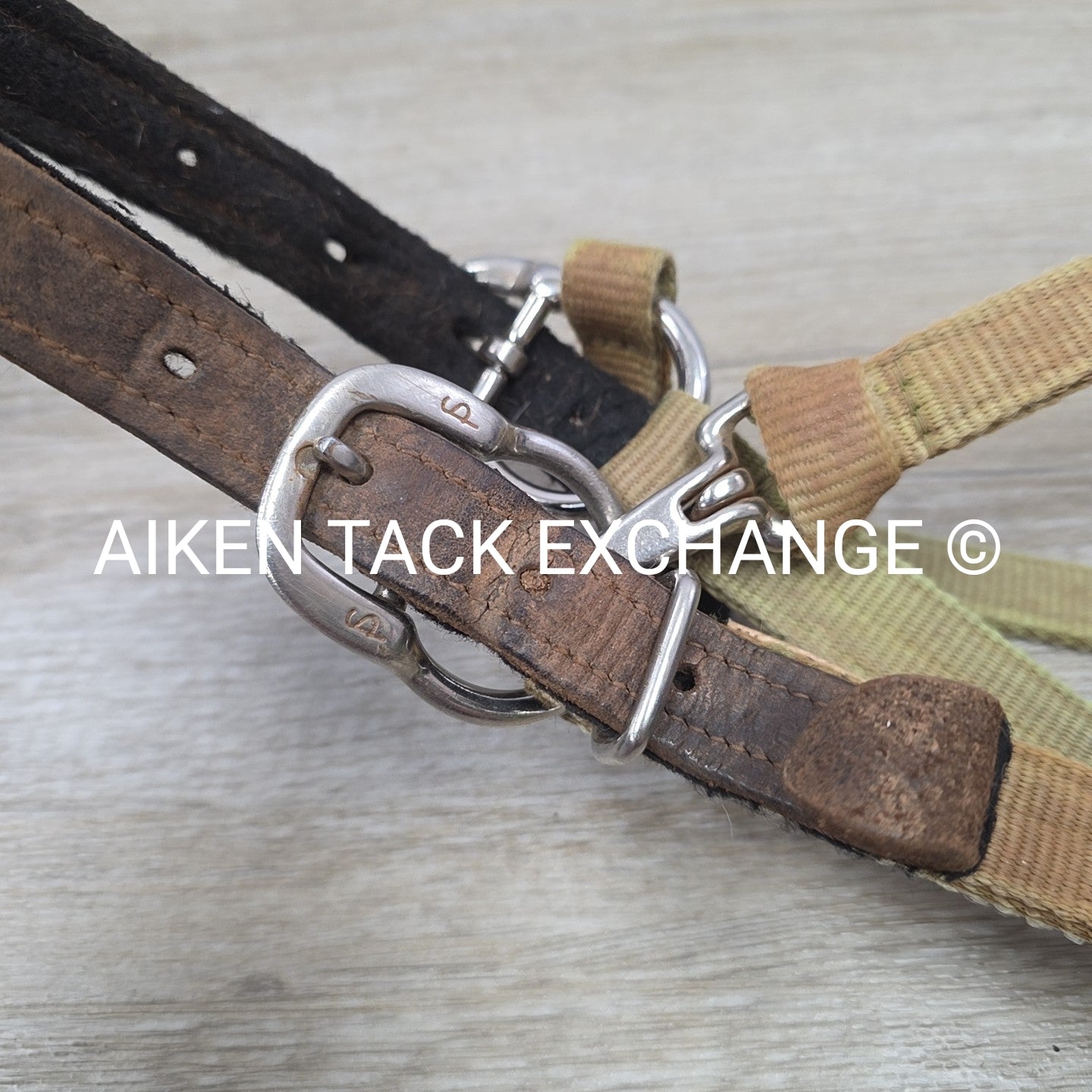 BARGAIN BUNDLE: Shires FreeGraze Deluxe Comfort Grazing Muzzle & GreenGuard Graz