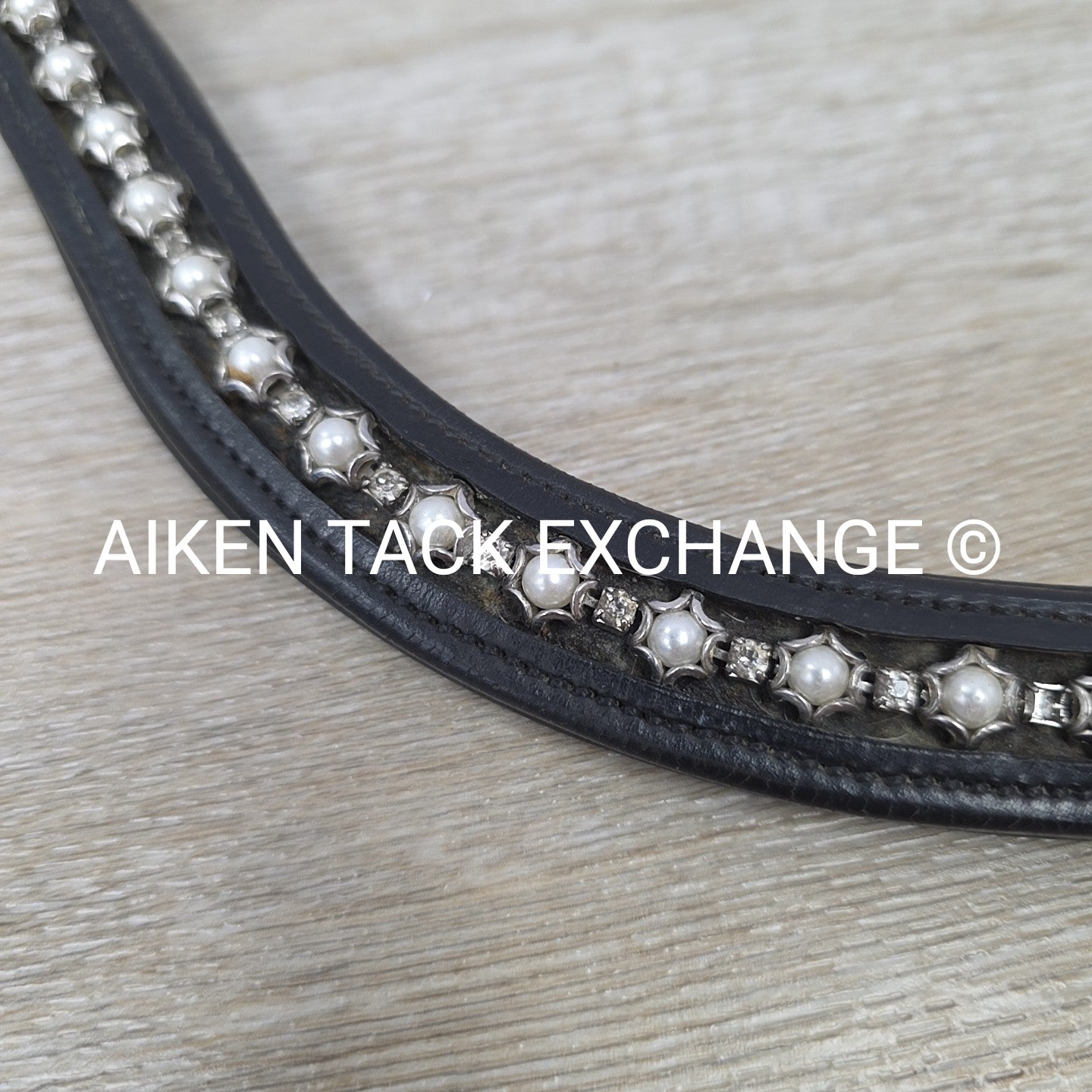 Curved Padded Bling Browband, Black, 17"