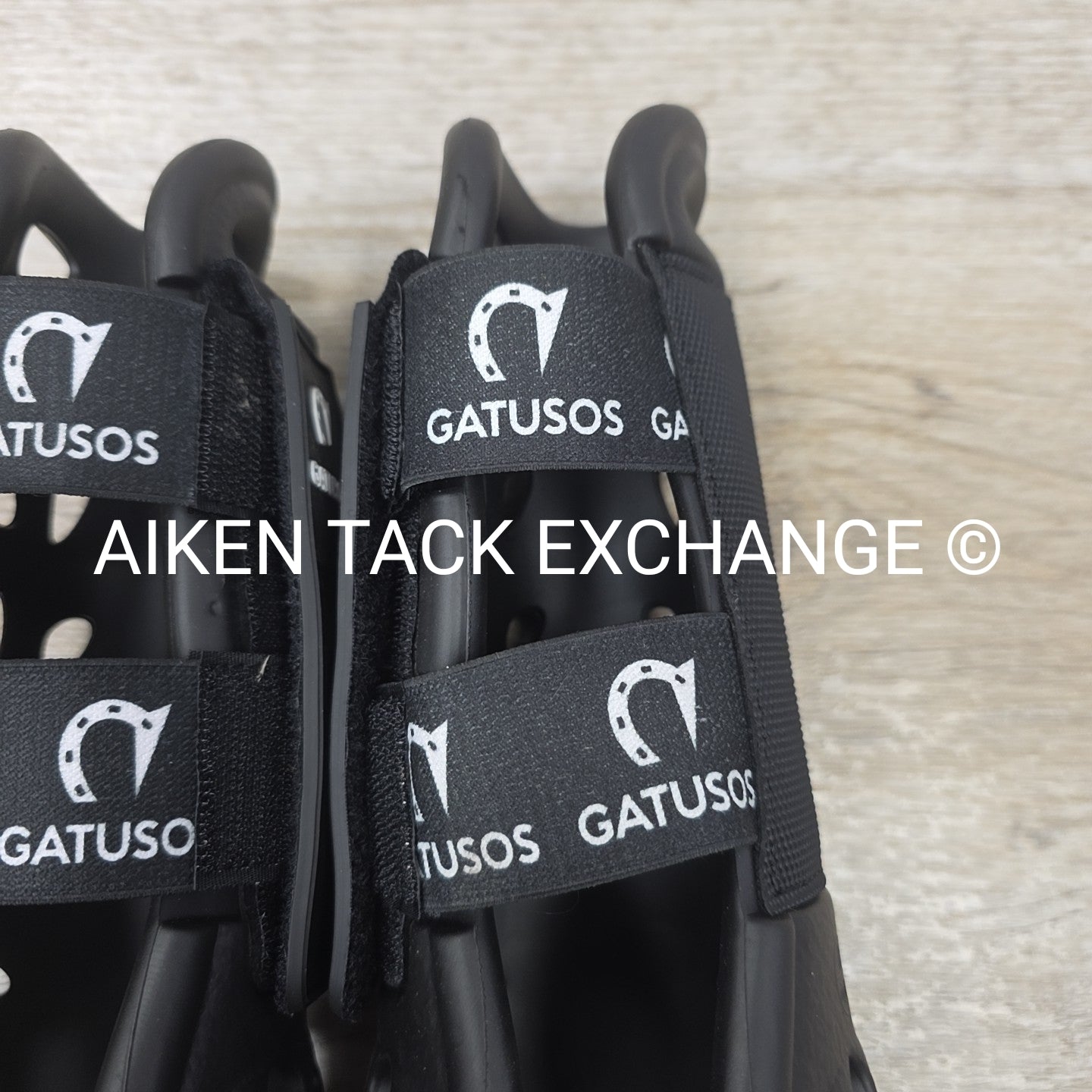 Gatusos Front Air Boots, Black, Size Large