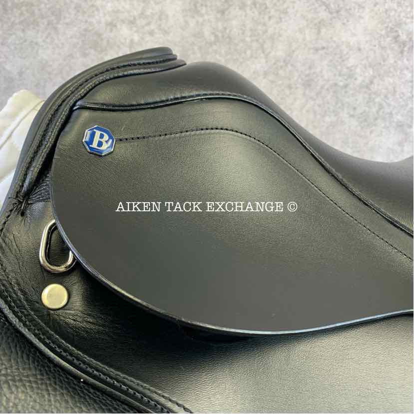 Barnsby Dressage Saddle, 17" Seat, Medium Tree, Wool Flocked Panels