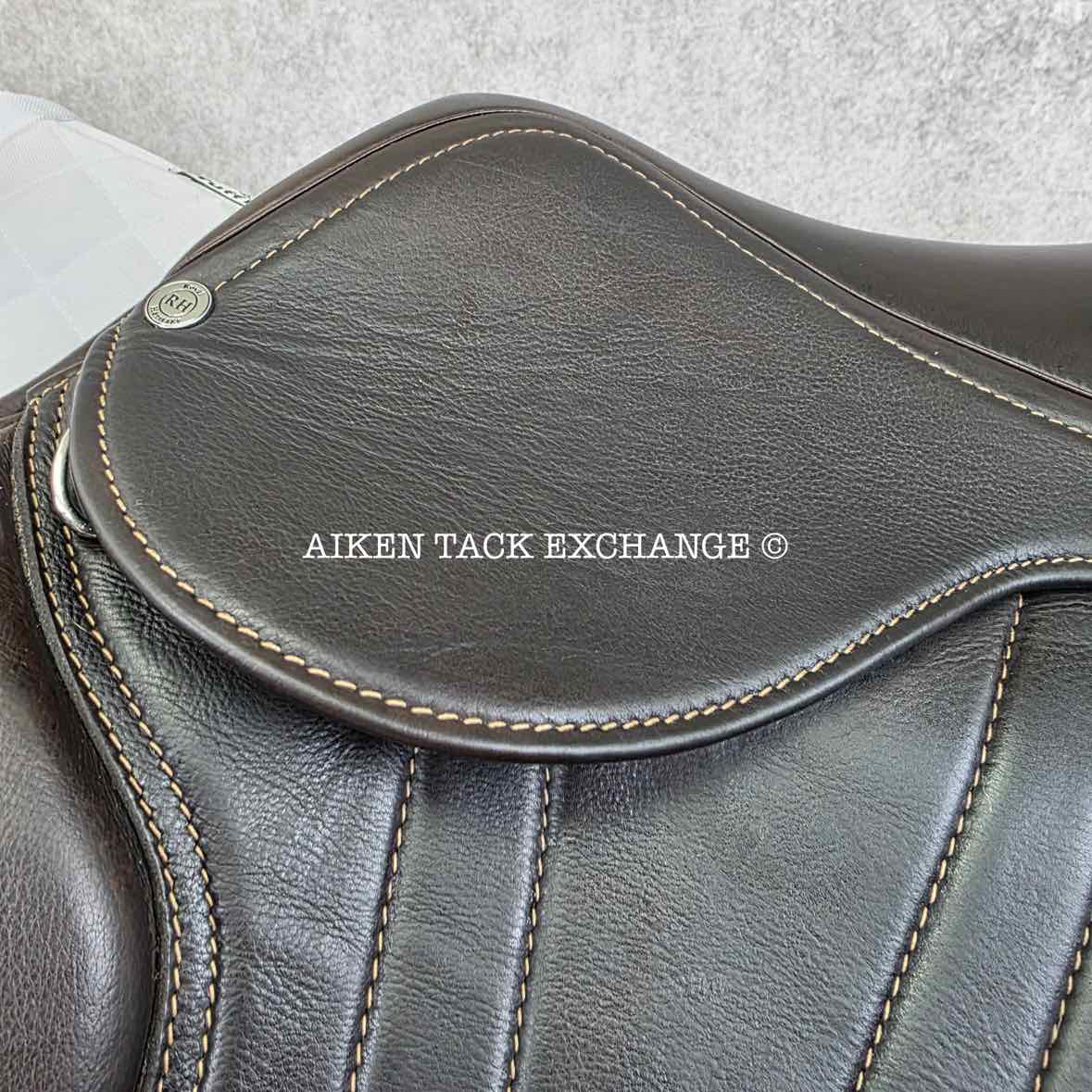 **SOLD** Royal Heritage Emile Close Contact Jump Saddle, 18.5"/19" Seat, Spectrum Adjustable Tree, Wool Flocked Panels