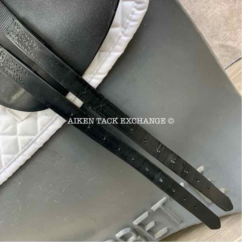 **SOLD** 2016 Stubben 1894 Dressage Saddle, 17.5" Seat, 32 cm Tree - Wide, Wool Flocked Panels