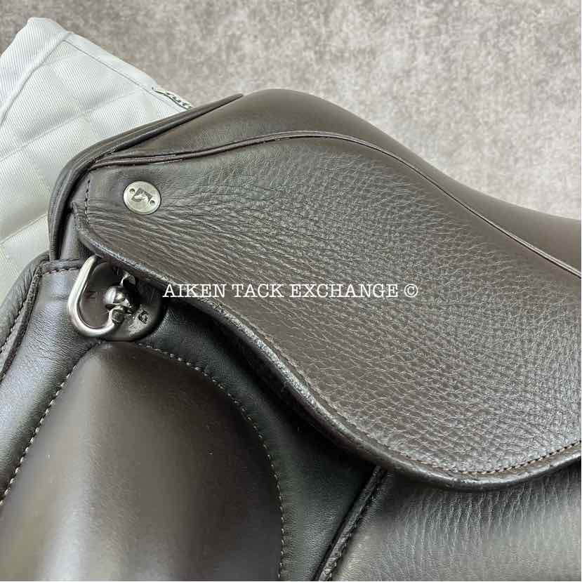 2024 Envy by Custom Saddlery Motion Monoflap Dressage Saddle, 18" Seat, Adjustable Tree, Wool Flocked Panels