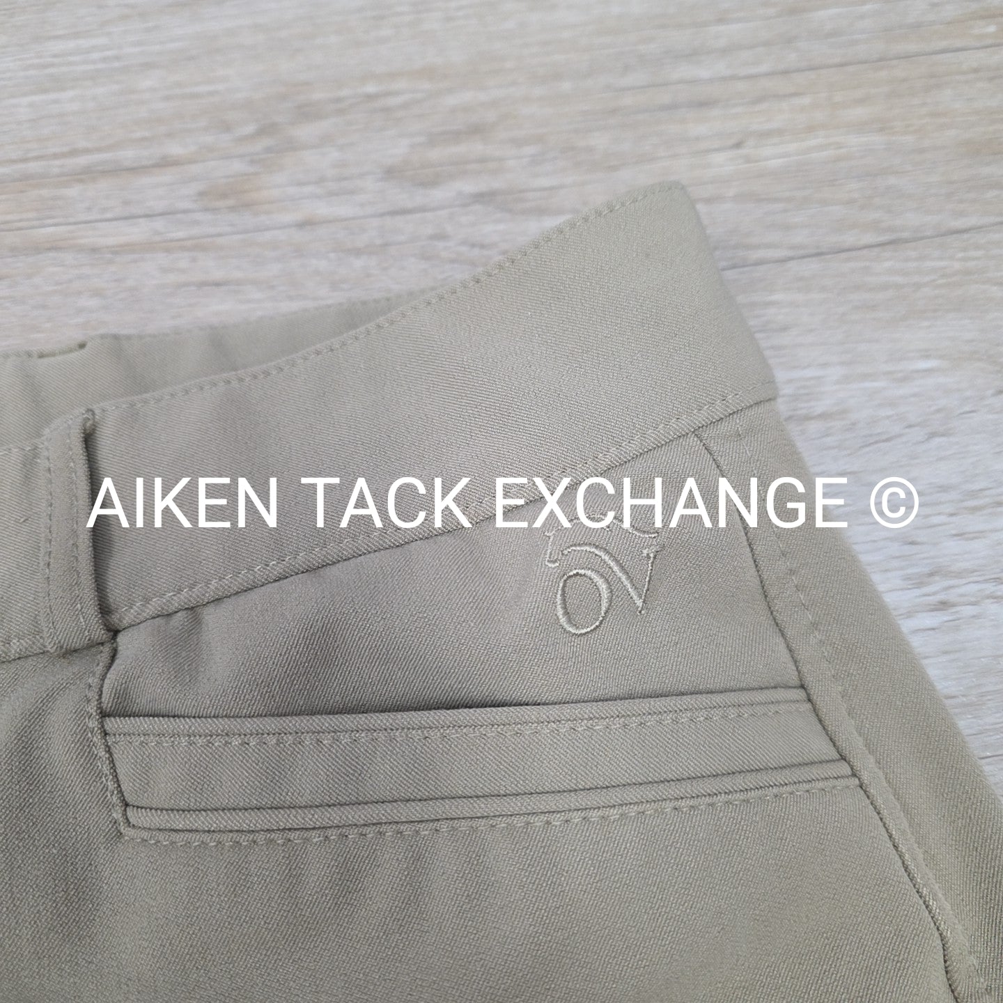 Ovation Slim Secret Knee Patch Breeches, Size 30 R