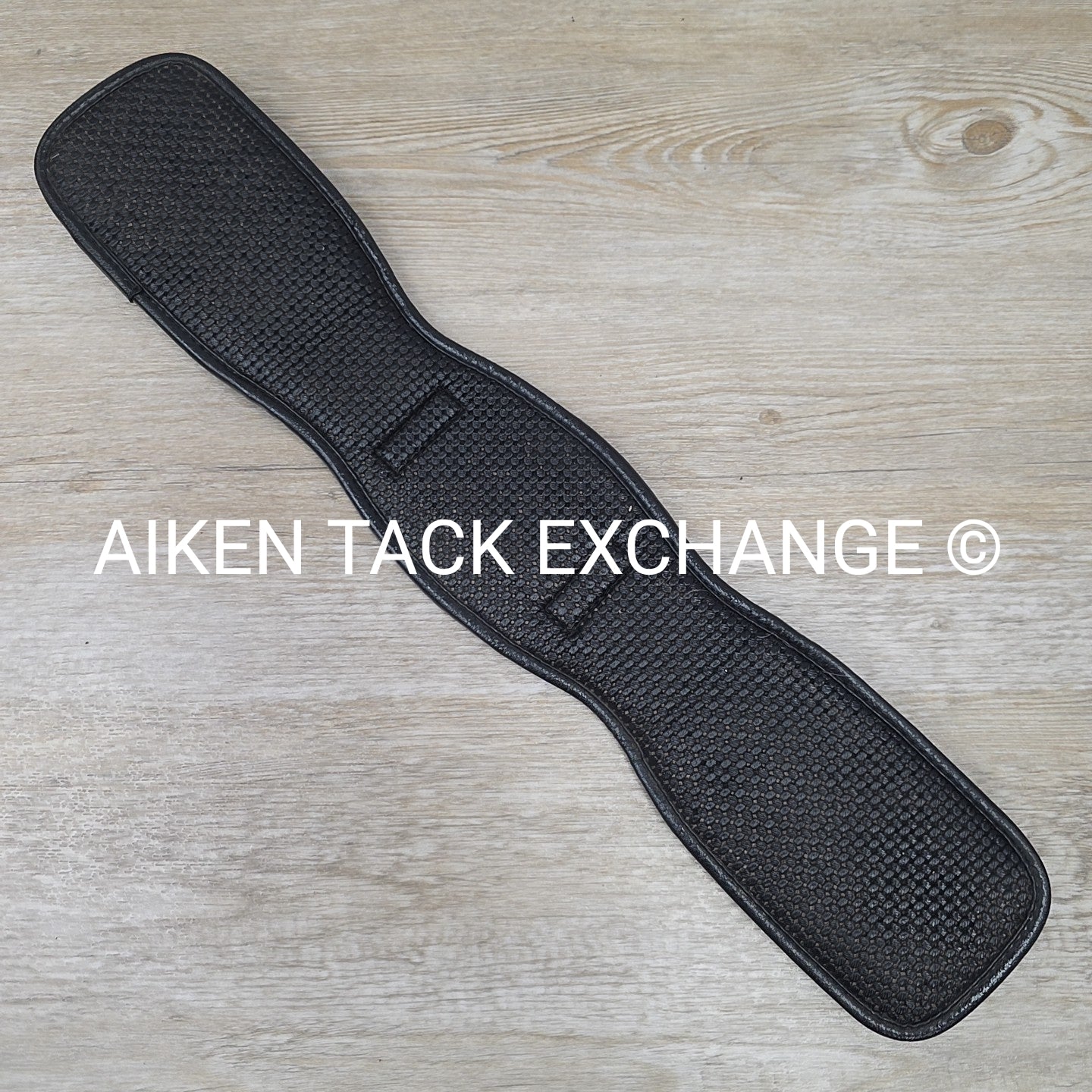HFT Synthetic Dressage Girth, Black, 20"